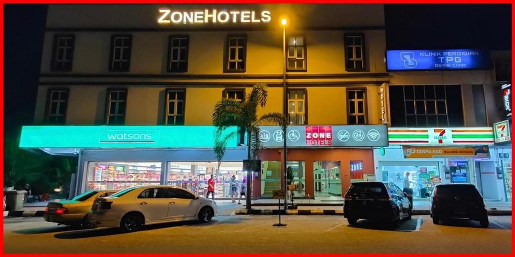 Zone Hotels, Telok Panglima Garang Teluk Panglima Garang Extérieur photo